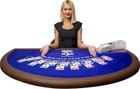 Aviator game interface showing climbing multiplier display and cash-out button on bo55 slot